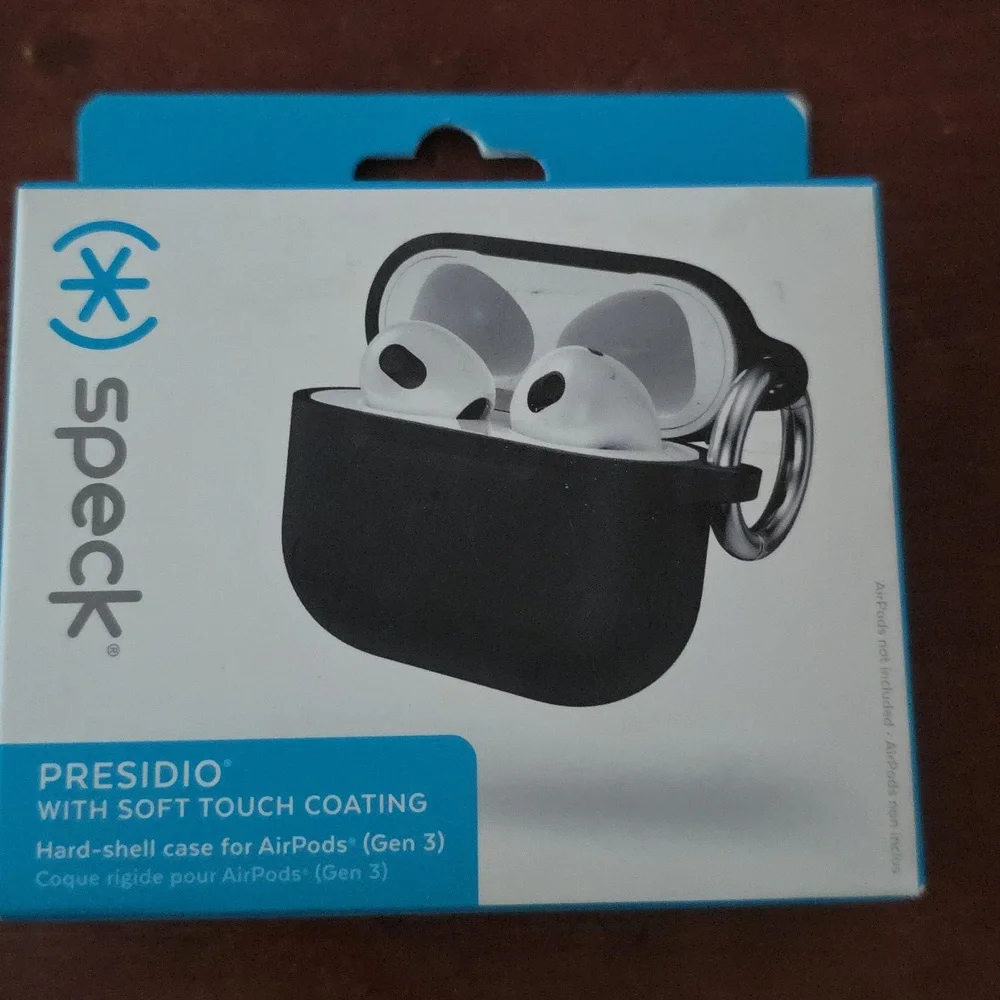Speck AirPod (Gen 3) Hard Shell Case Black Presido With Soft Touch Coating